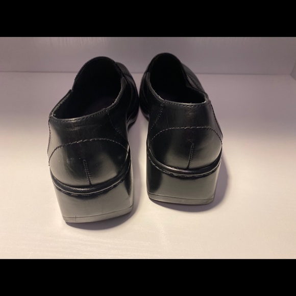 Clarks Black Leather Loafer Wedge - Picture 6 of 7